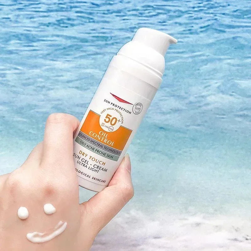 Oil Control Face Sunscreen SPF50+ – Gel-Cream for fet og akneutsatt hud (10 stk à 50 ml)